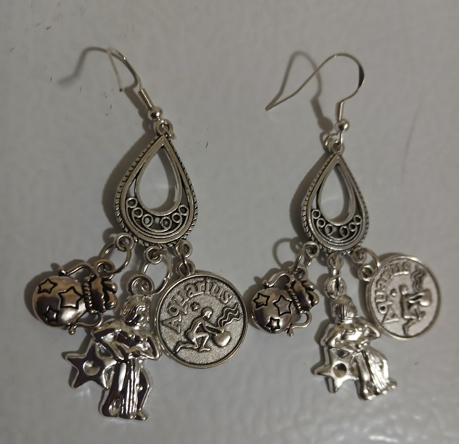 Zodiac Aquarius Teardrop ($10)