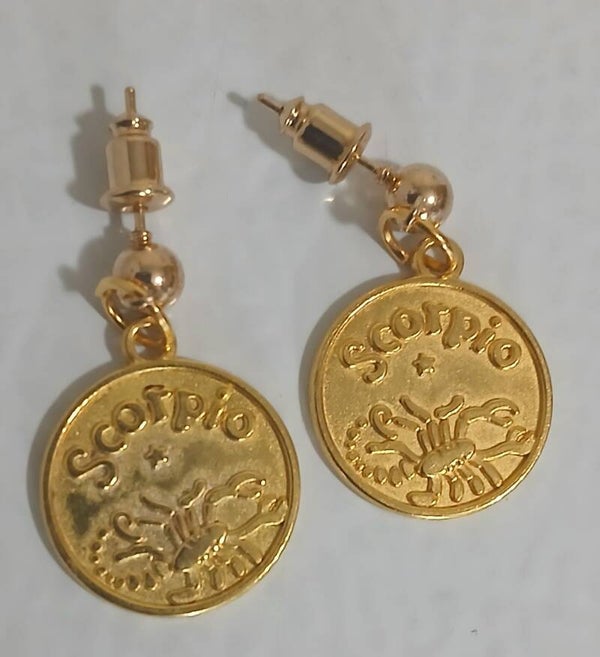 Zodiac Scorpio Round Gold