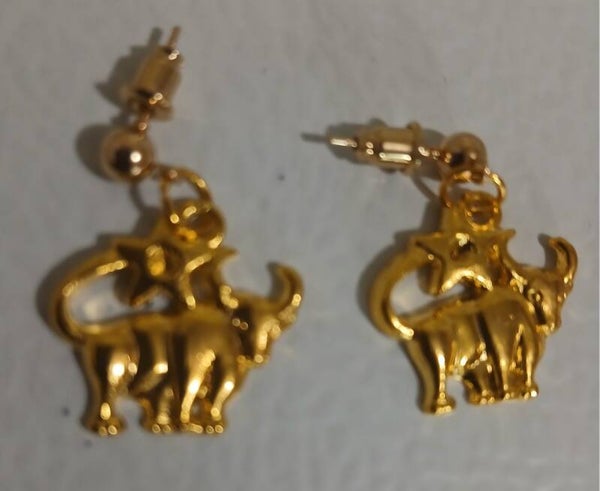 Zodiac Taurus Sign Large Gold