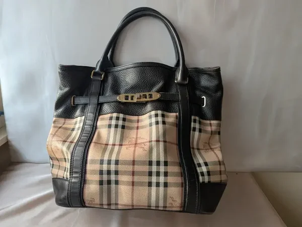Burberry Golderton tote