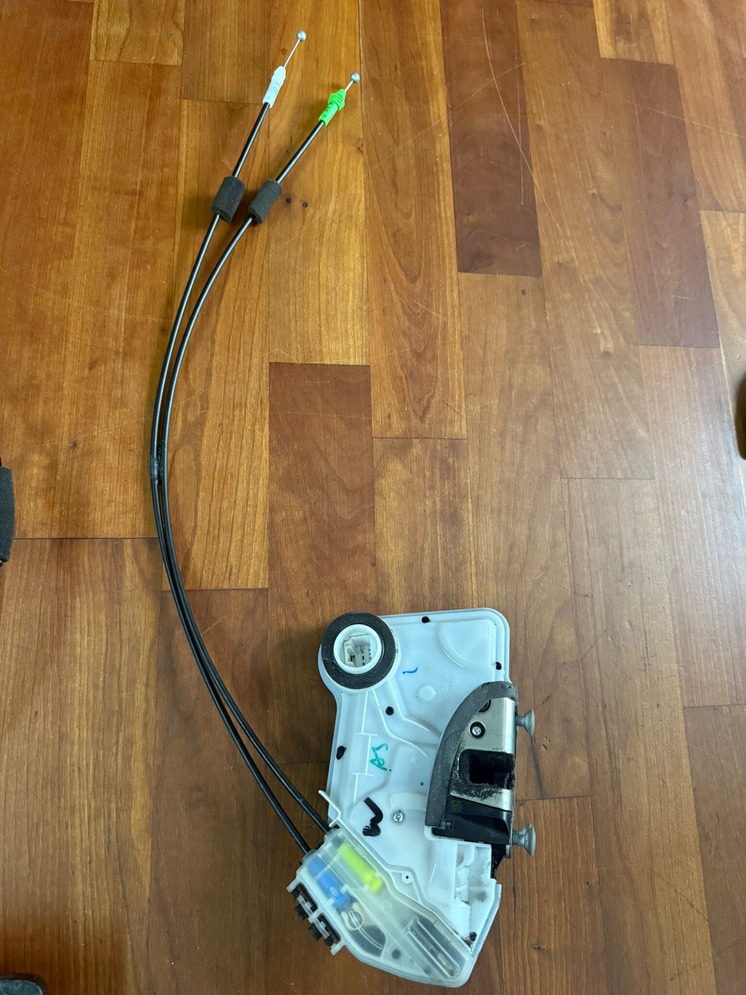 Türschloss vorne RECHTS TOYOTA AYGO 2018 2/3