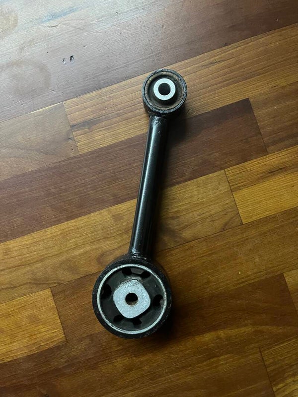 Unteres Motorlager / Drehmomentstütze MITSUBISHI COLT Z30 2009-2012
