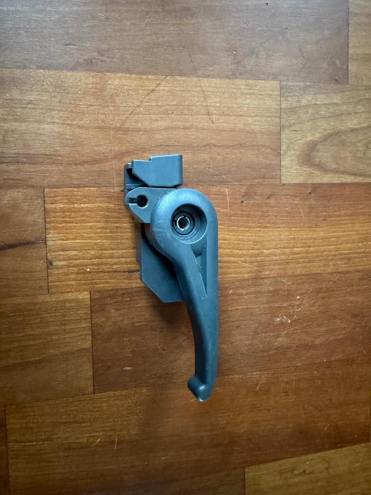 Tankklappenöffner (Griff) MITSUBISHI COLT Z30 2009-2012