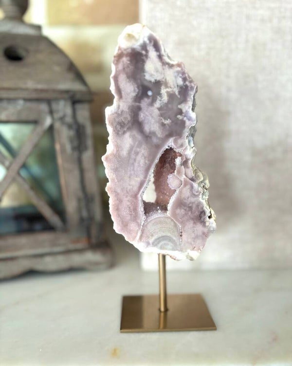 Roze Amethist stand 6.