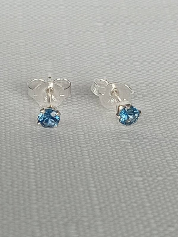 Petite Blue Sapphire studs