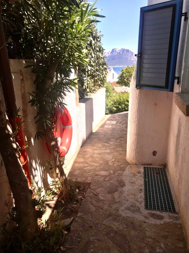 Doorgang naar de voordeur