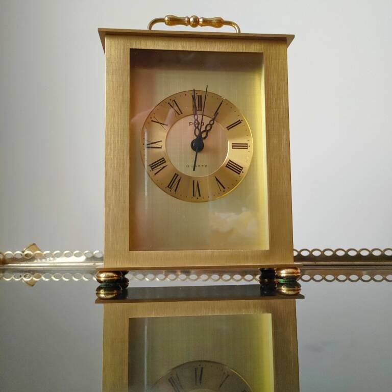 CLK003 - Pendulette quartz en métal