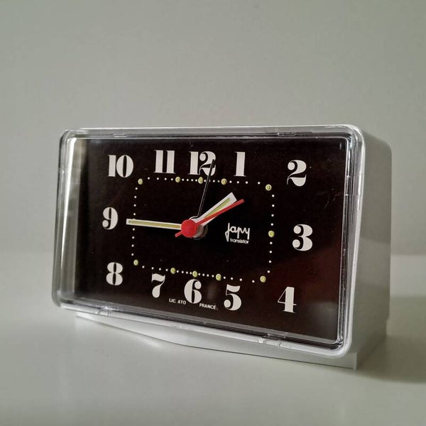 REV507 - Réveil quartz vintage années 70