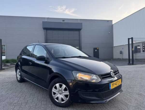 Volkswagen Polo 1.2Benzine Easyline Clima 2011