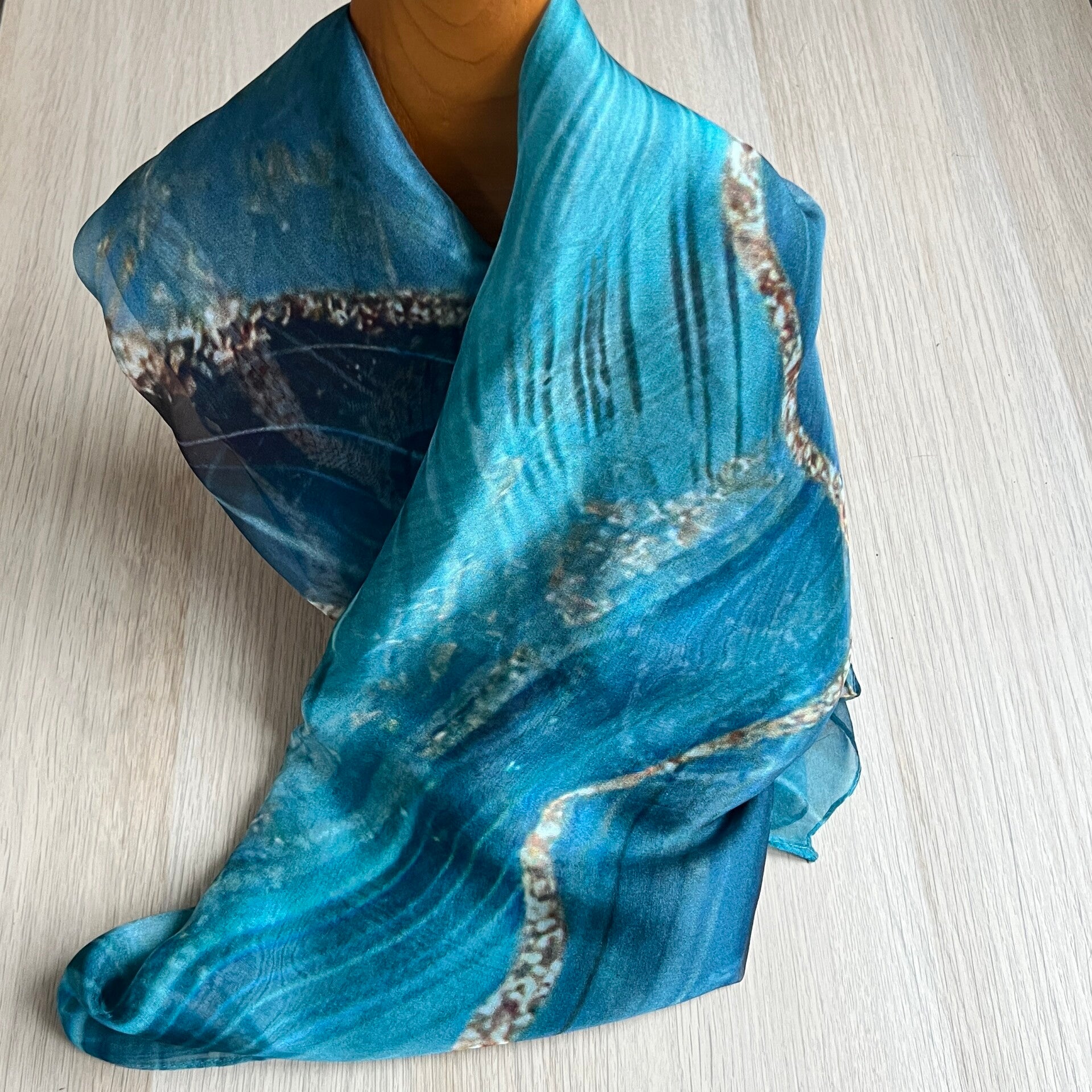 Turquoise Sjaal met Waterachtig Dessin