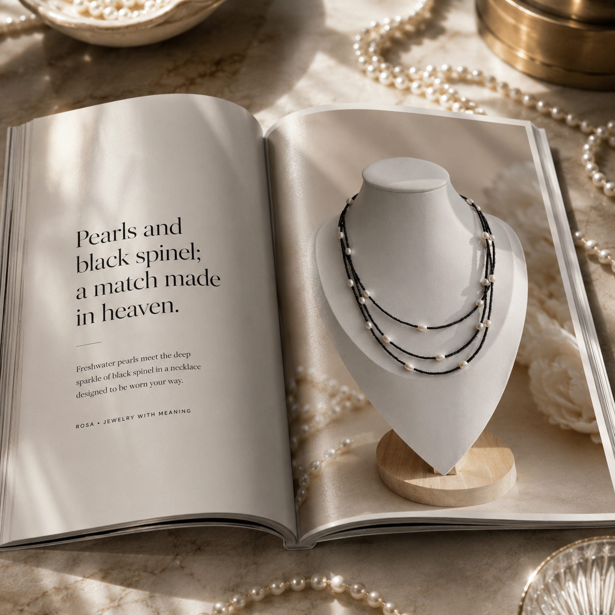 Collier met zwarte spinel & parels