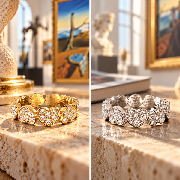 Ring met strasshartjes