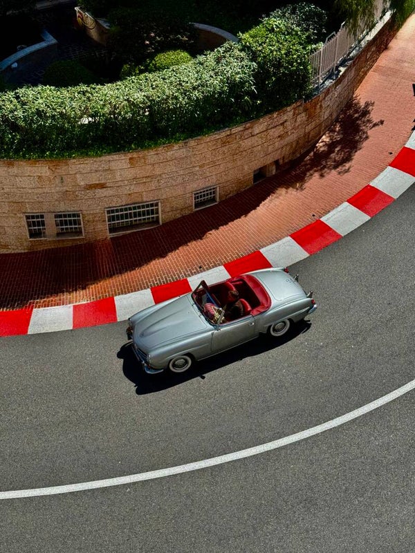 'Round The Benz'