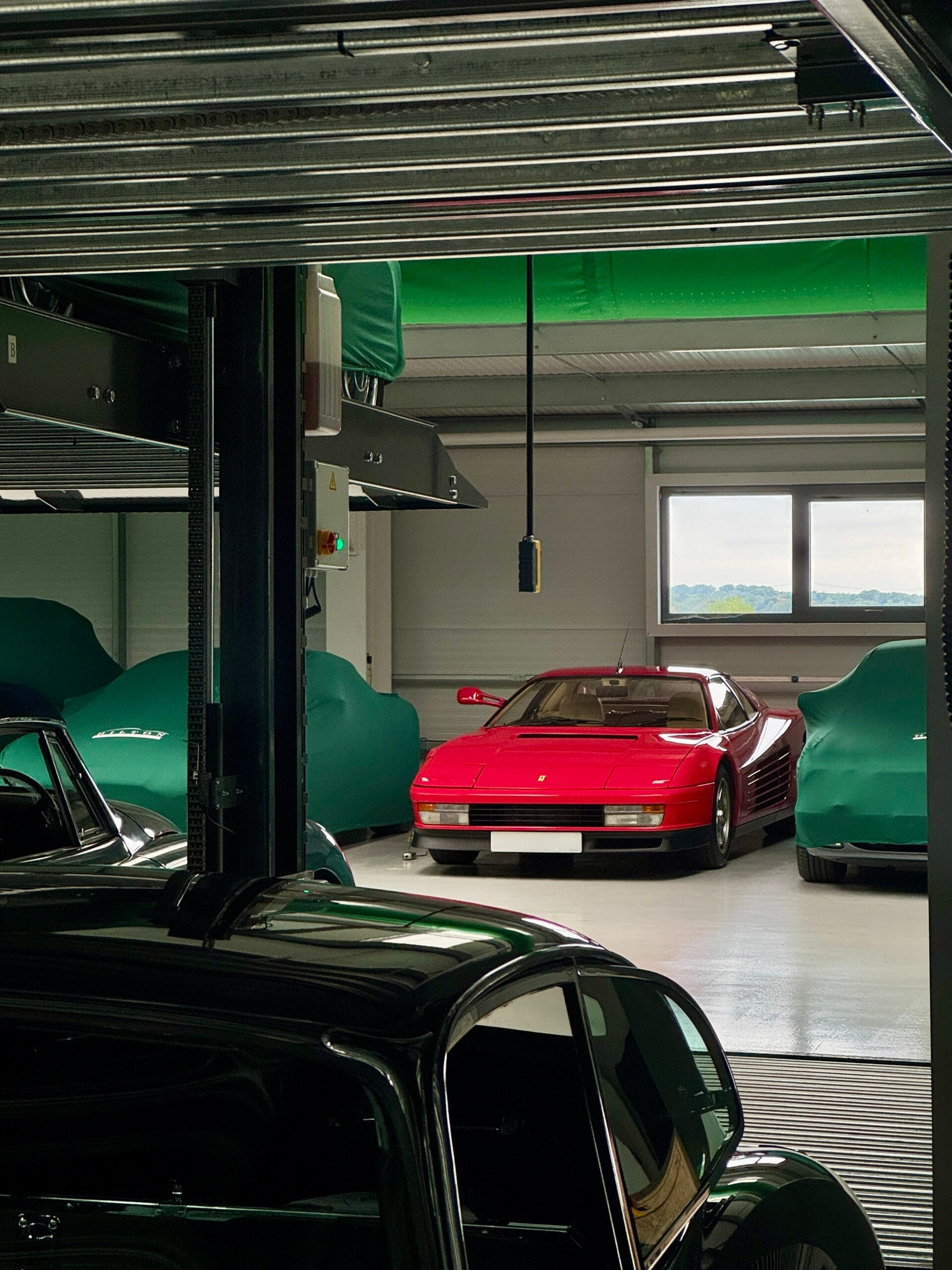 Ferrari Testarossa Monospecchio