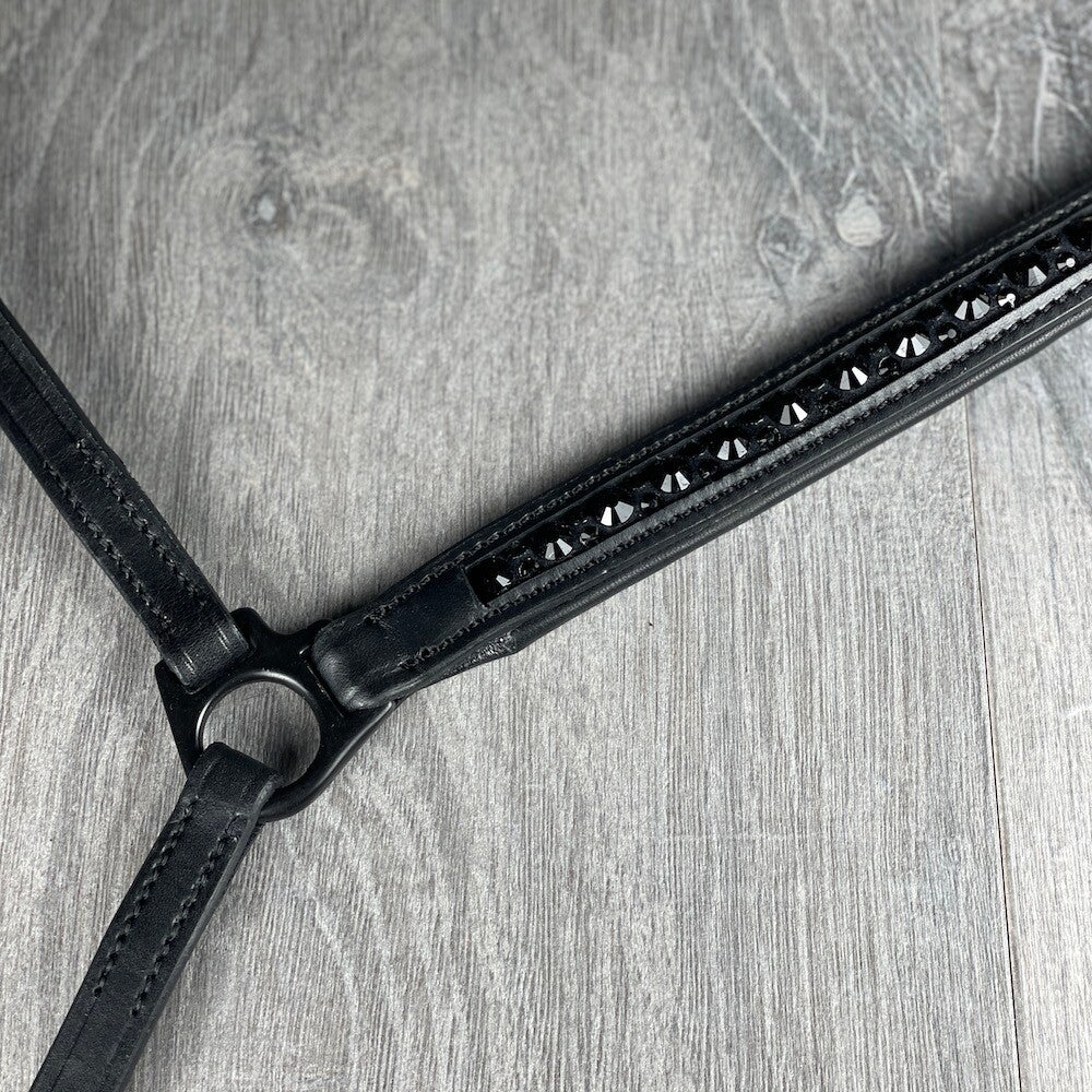 Nordic Horse Nasenriemen all black