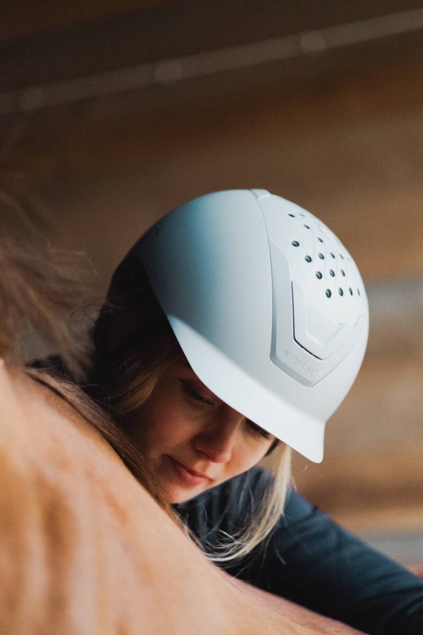 Y/ELM+ Hybrid Helm 2.0 grau