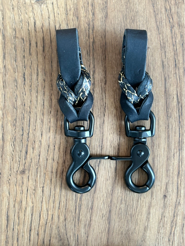 Melasól Steigbügelhalter Fischleder