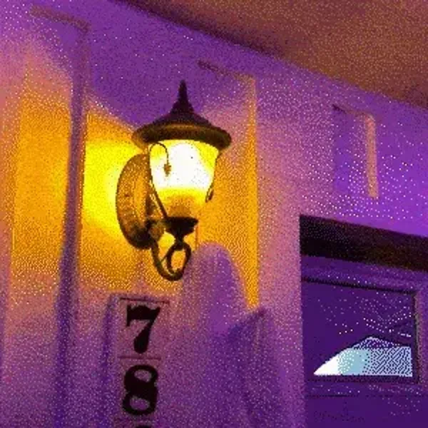 Ampoule à flamme LED avec effet de détection de gravité