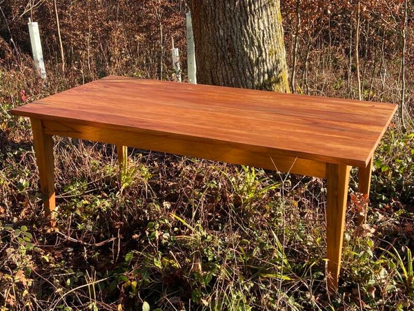 Tisch aus Birnenholz