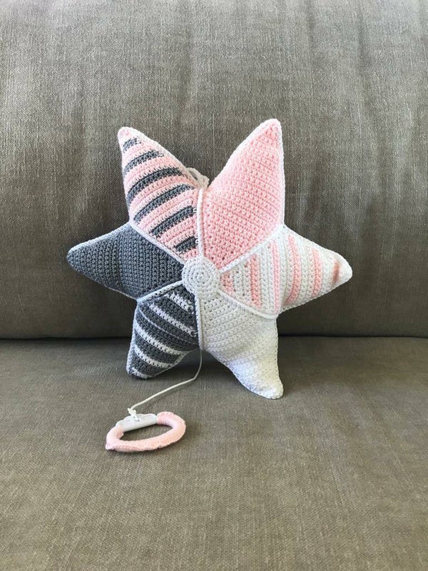 Muziekster roze en grijs