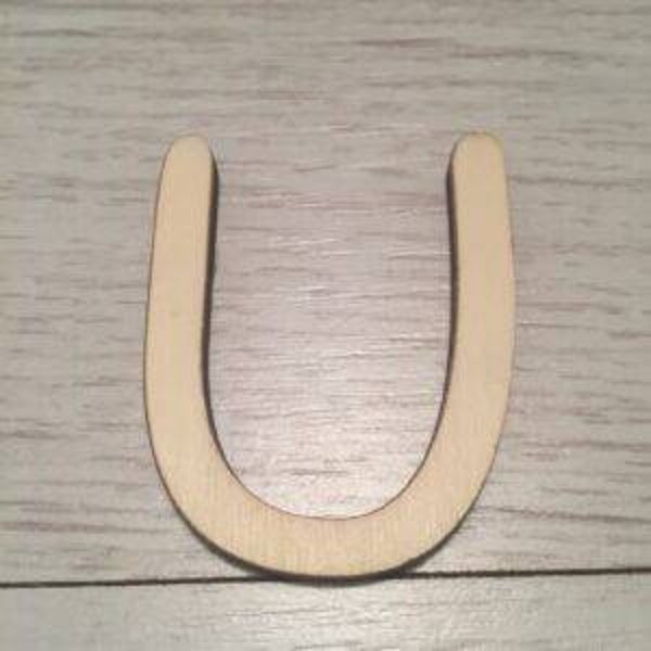Letter U van hout