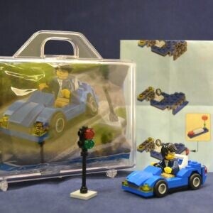 Brievenbus koffer transparant kunststof met Lego Auto