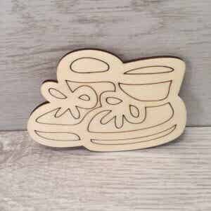 Baby schoentjes 15x10x0,4cm hout