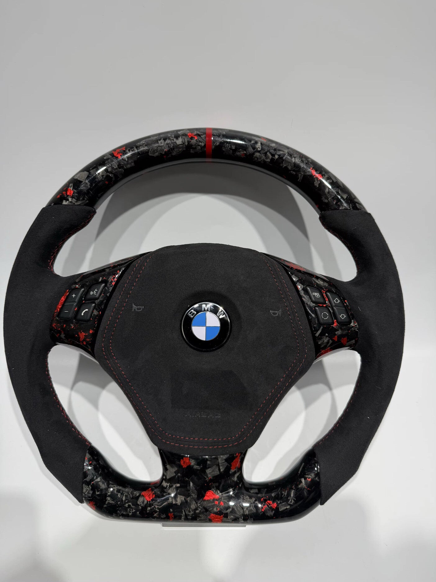 Red Carbon & Alcantara Steering Wheel – BMW E90–E93
