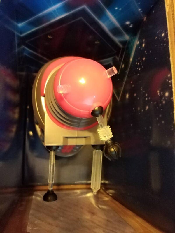 DOCTOR WHO  BLEUTOOTH TOY