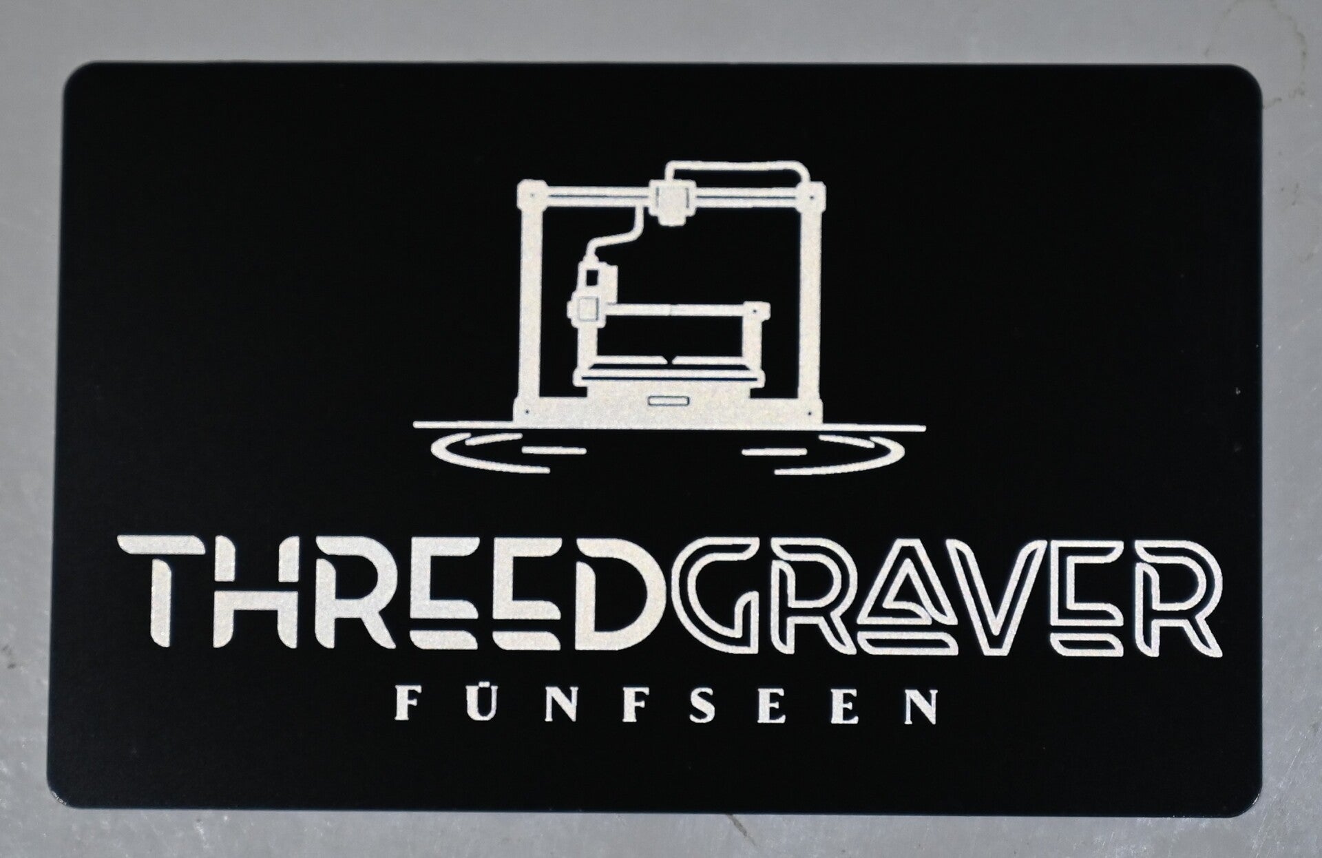 Aluminium Visitenkarte mit persönlicher Gravur