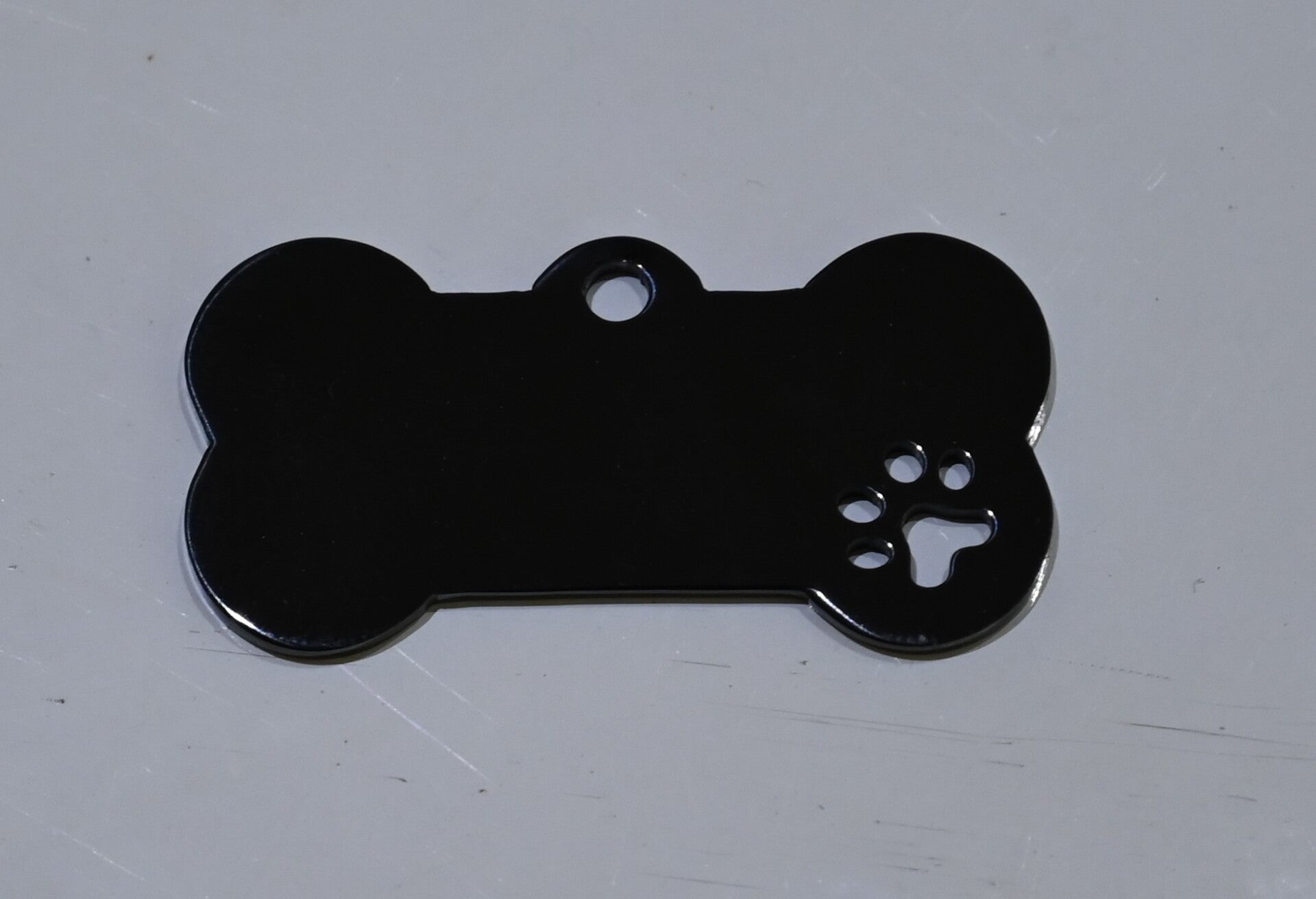 Edelstahl Hundemarke kleiner Knochen beidseitig mit persönlicher Gravur