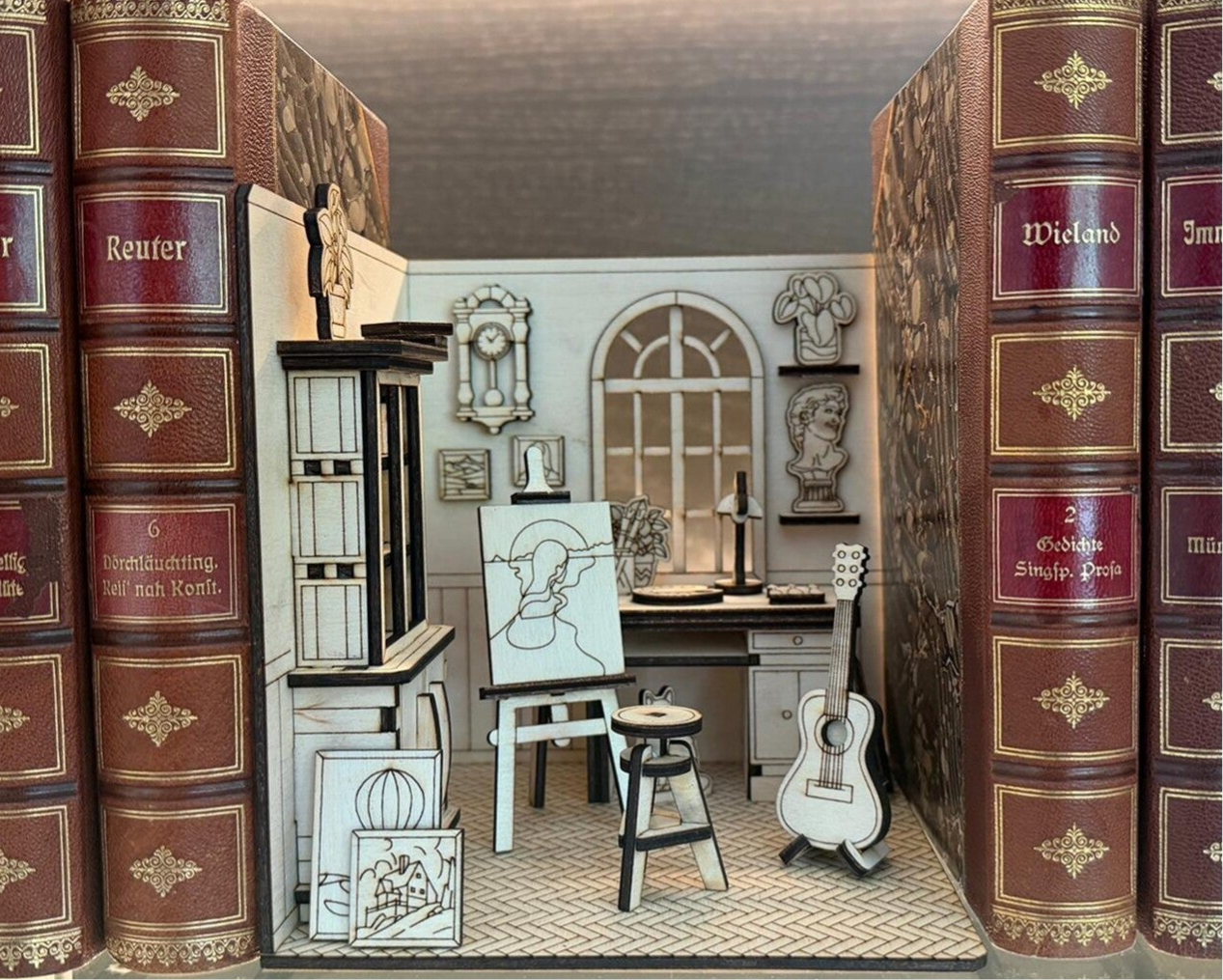 Buchstütze "Künstlerzimmer"