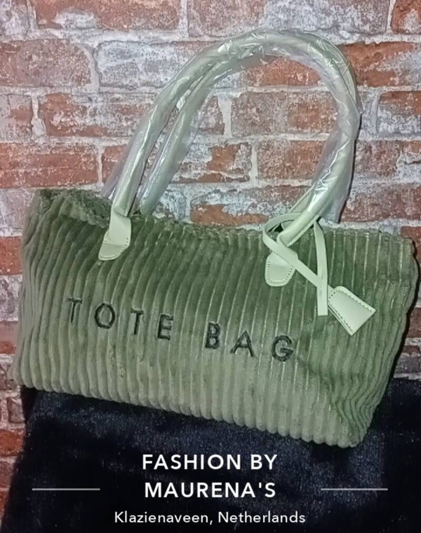 The tote bag