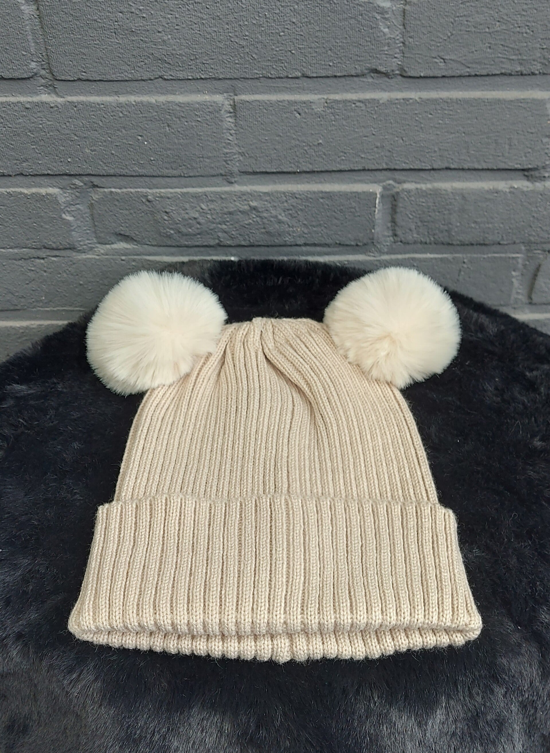 Basic bolletjes muts