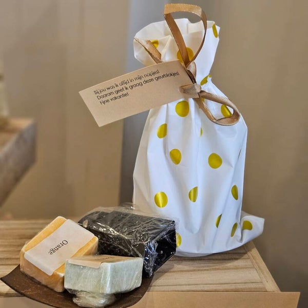 Geschenkje voor de juf “ Geurblokjes met schaal en rasp”