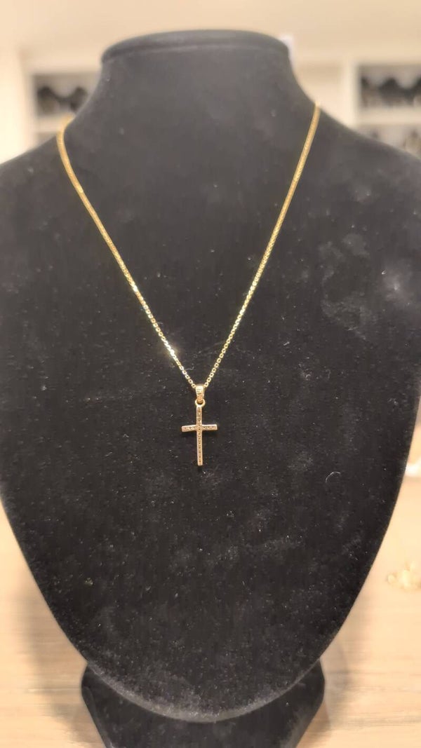CADENA FINA ESLABON DE CUERDA CON CRUCIFIJO 14k