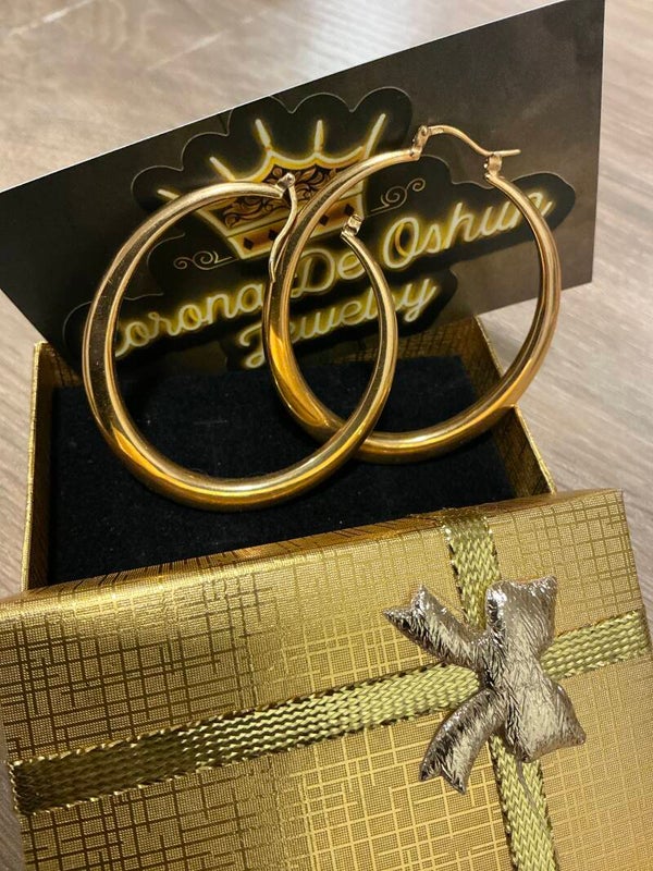 ARGOLLAS GRANDES 14K DE TUBO ANCHO