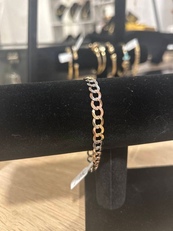 PULSERA DE TRES ORO 14K.