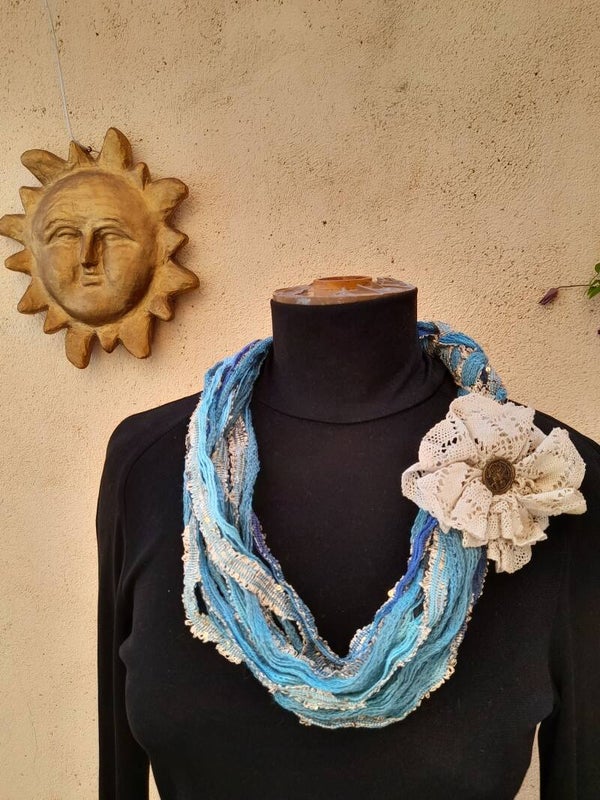 COLLIER boho bobo hippy laine tweed dentelles anciennes ReFashion