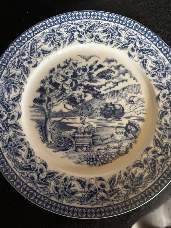 6 Saucers