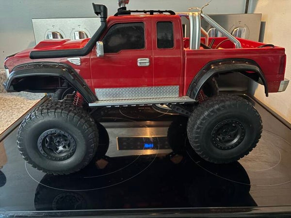 RC PICKUP TRUCK