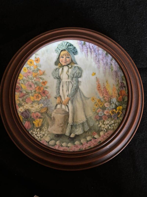 Collectors Plate: Mary's Mary