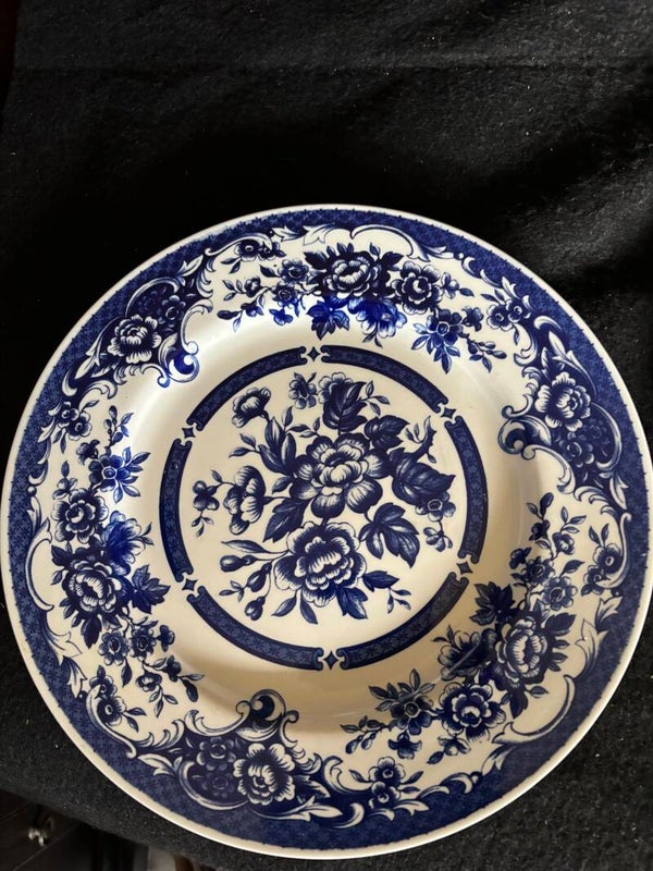 2 Plates John Tam