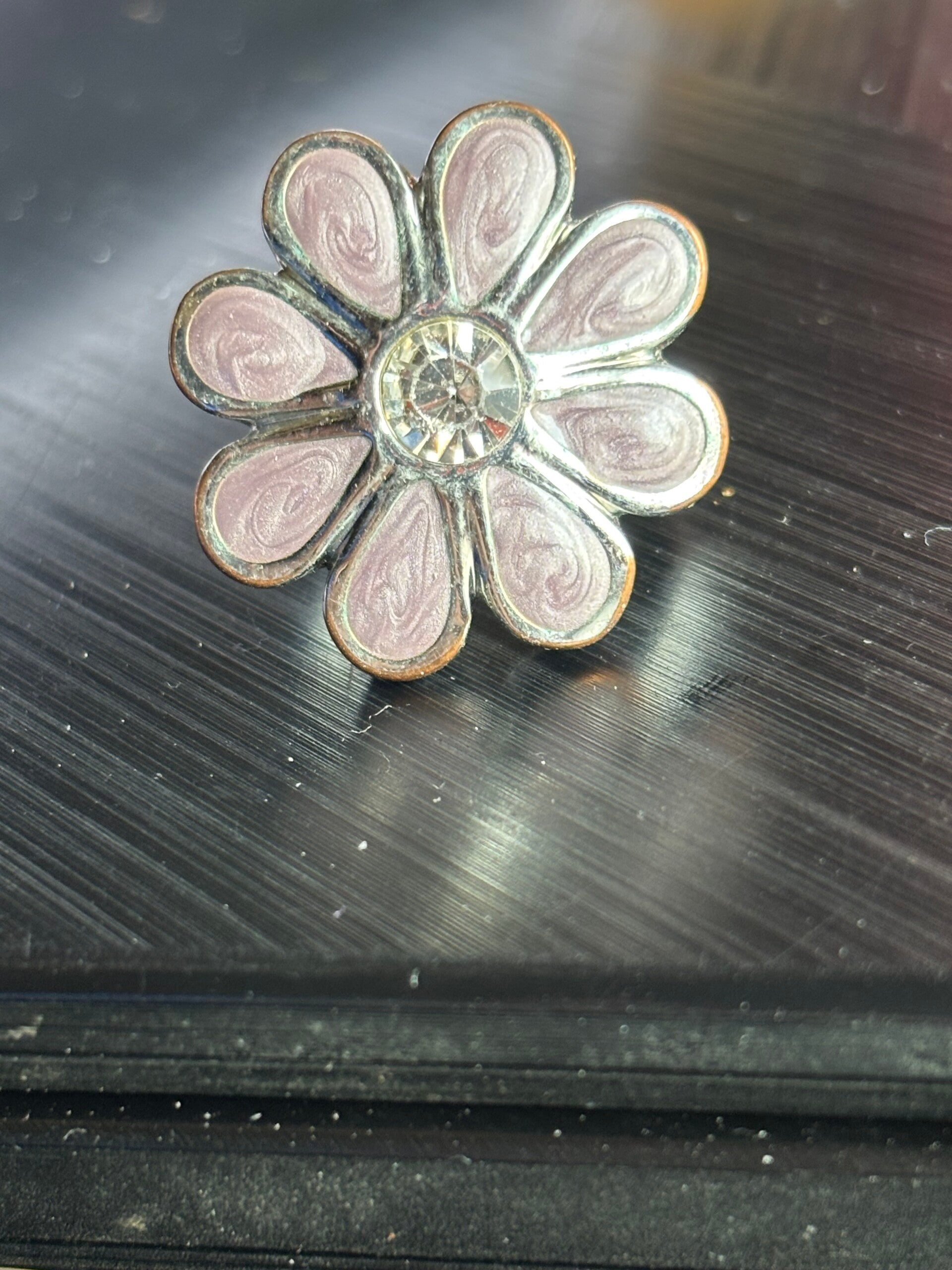 Flower Ring Coach