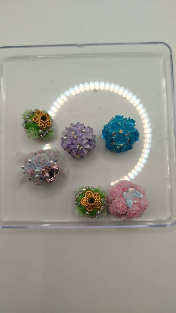 #43 Flower Beads 6 Stück