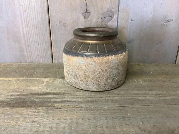 Stenen pot beige/goud
