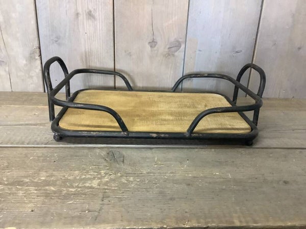 Ijzeren dienblad zwart met houten bodem