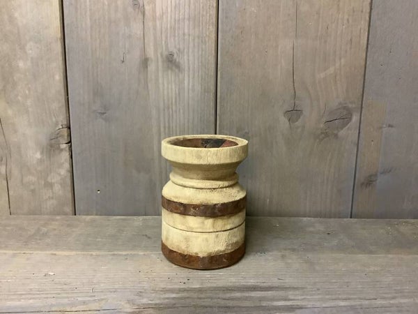 Houten kandelaar