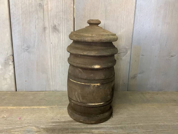 Houten pot met deksel