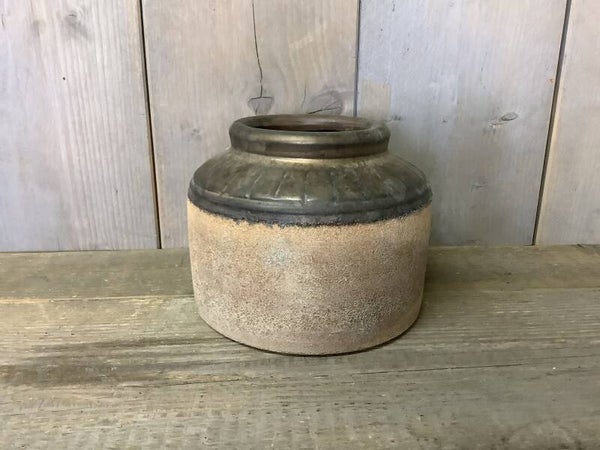 Stenen pot beige/goud